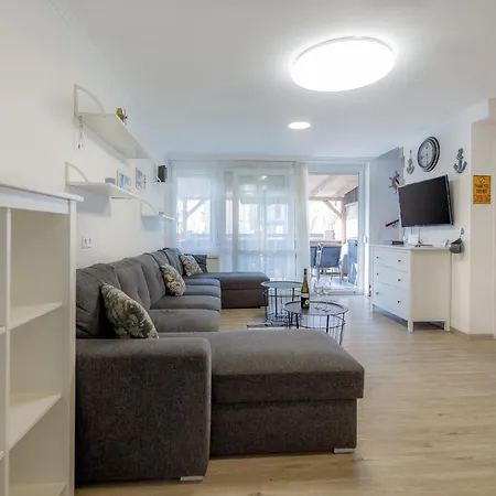 Galerius Pihenohaz By Bltn * Siófok